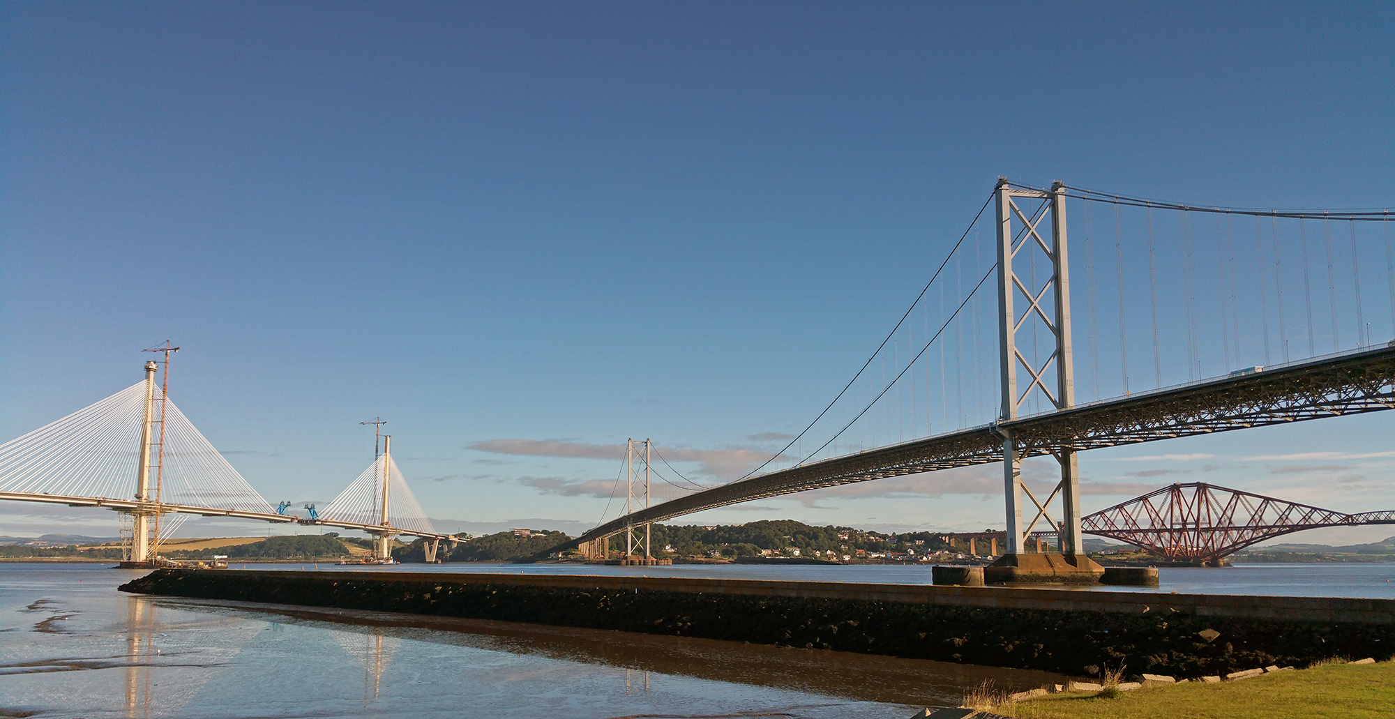 Three Bridges vista